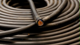 天成线缆讲述电缆的存放和安全要求